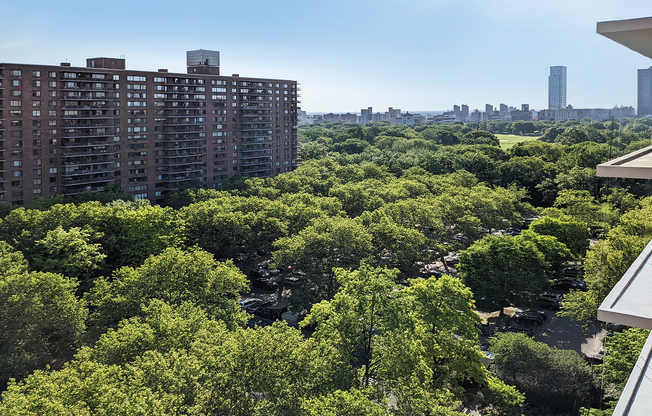 1 bed, 1 bath, 650 sqft, $4,395, Unit 15L