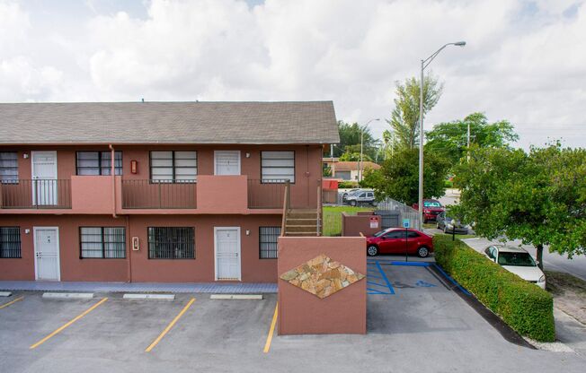 AVAILABLE NOW: For Rent - 2/1 Apartment for $1,950 in Hialeah