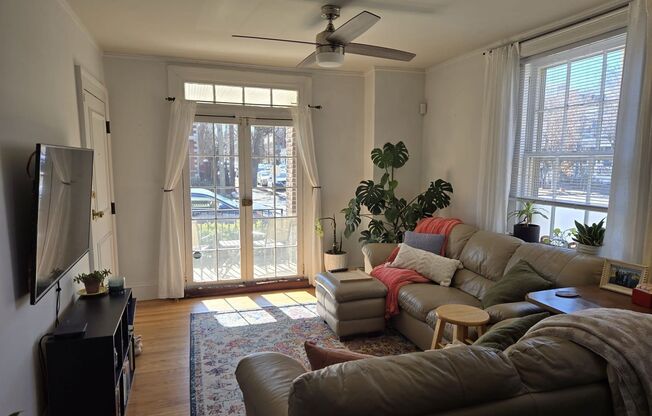 2822 Floyd Ave.
