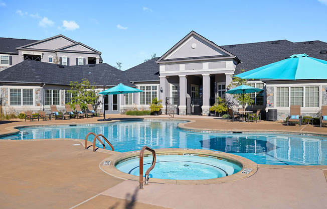 Corbin Greens Apartments pool