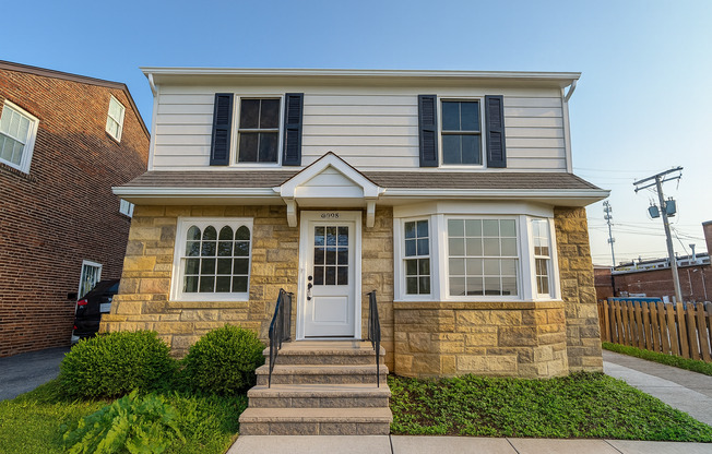 4018 Bushnell Rd.