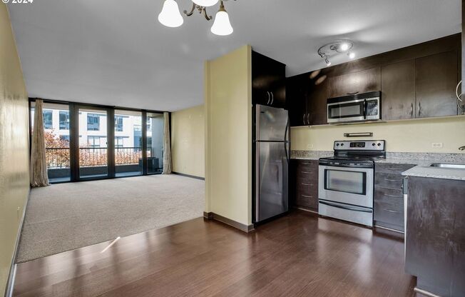 1 bed, 1 bath, $1,495