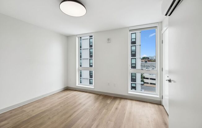 2 beds, 2 baths, 755 sqft, $1,869, Unit 410