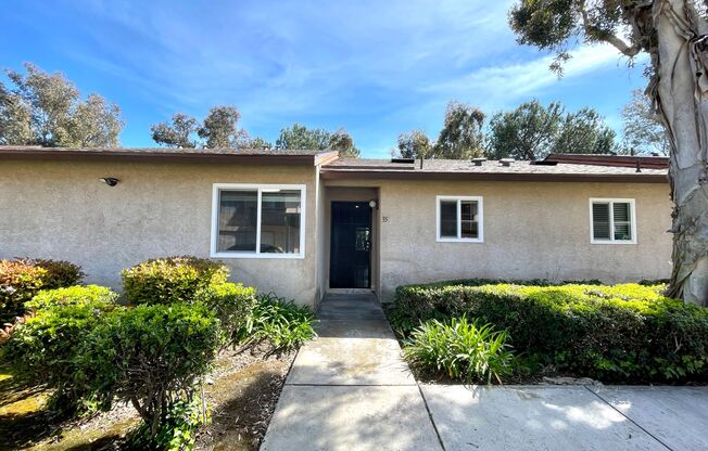 Charming 2B/2BA Home in Gated Community in Spring Valley!