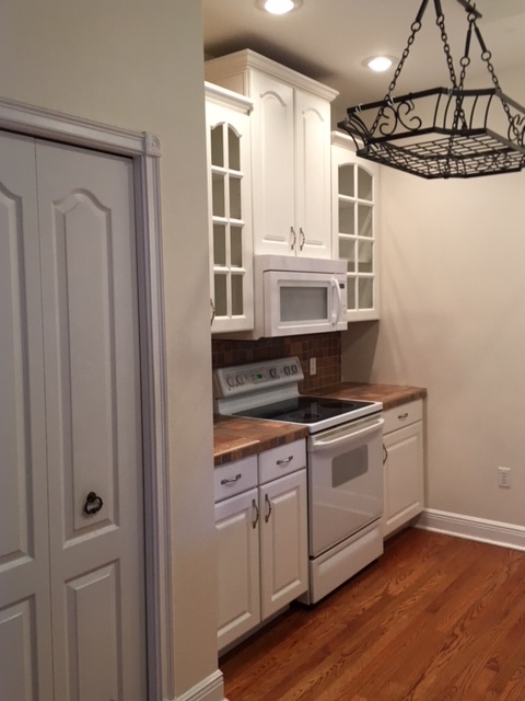 2 beds, 3 baths, $2,250