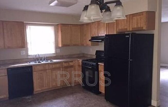 2753 NORTHWOOD CT SW