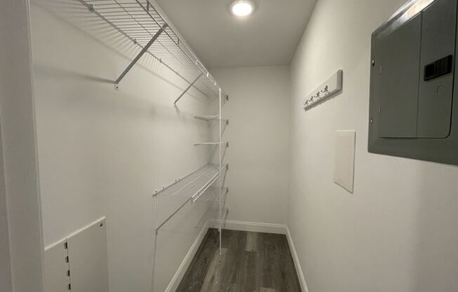 Studio, 1 bath, 345 sqft, $1,850, Unit 503