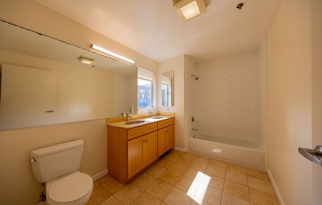 1 bed, 1 bath, 965 sqft, $2,750, Unit 507