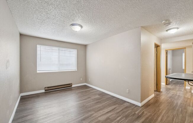 3 beds, 2 baths, 643 sqft, $1,900, Unit C203