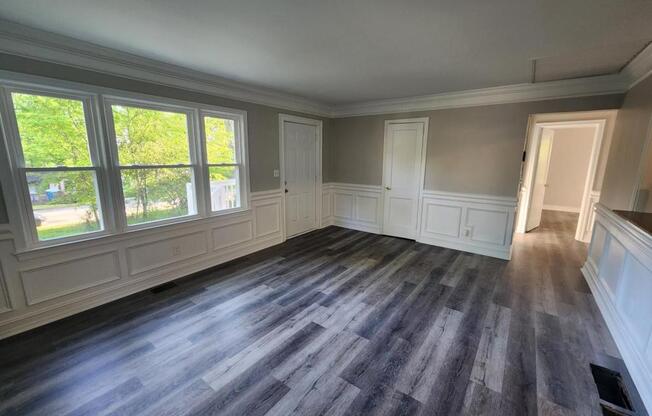 4 beds, 2 baths, 1,404 sqft, $1,850