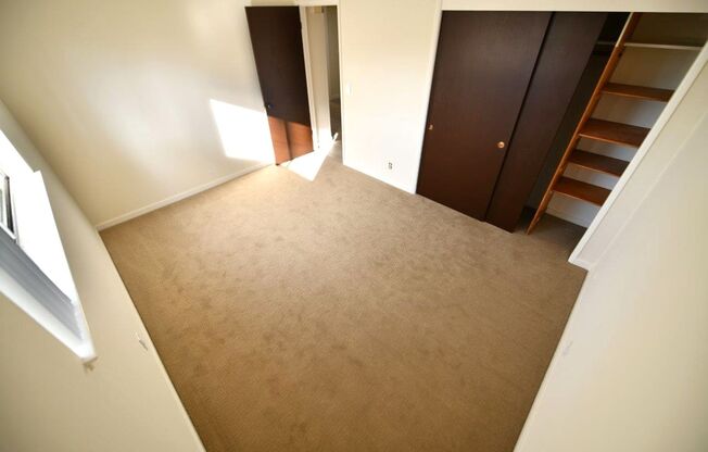 1p596 - The 641 Oakland Avenue Property