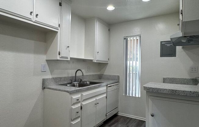 1 bed, 1 bath, 665 sqft, $2,125, Unit 82