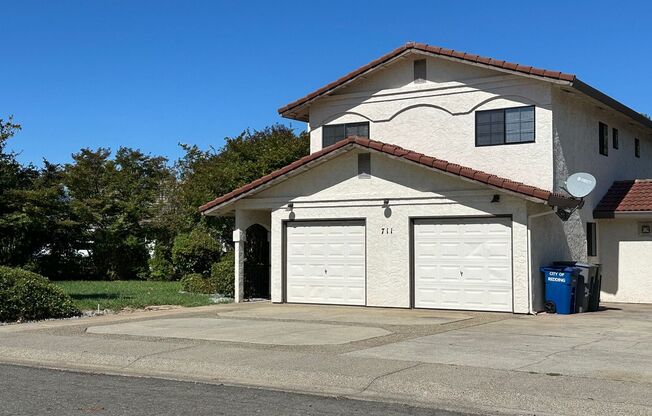 3 BEDROOM 3 BATHROOM HOME IN THE PEPPERTREE SUBDIVISION