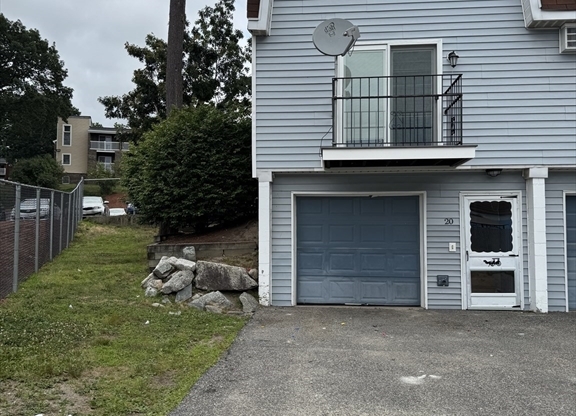1271 PAWTUCKET BLVD