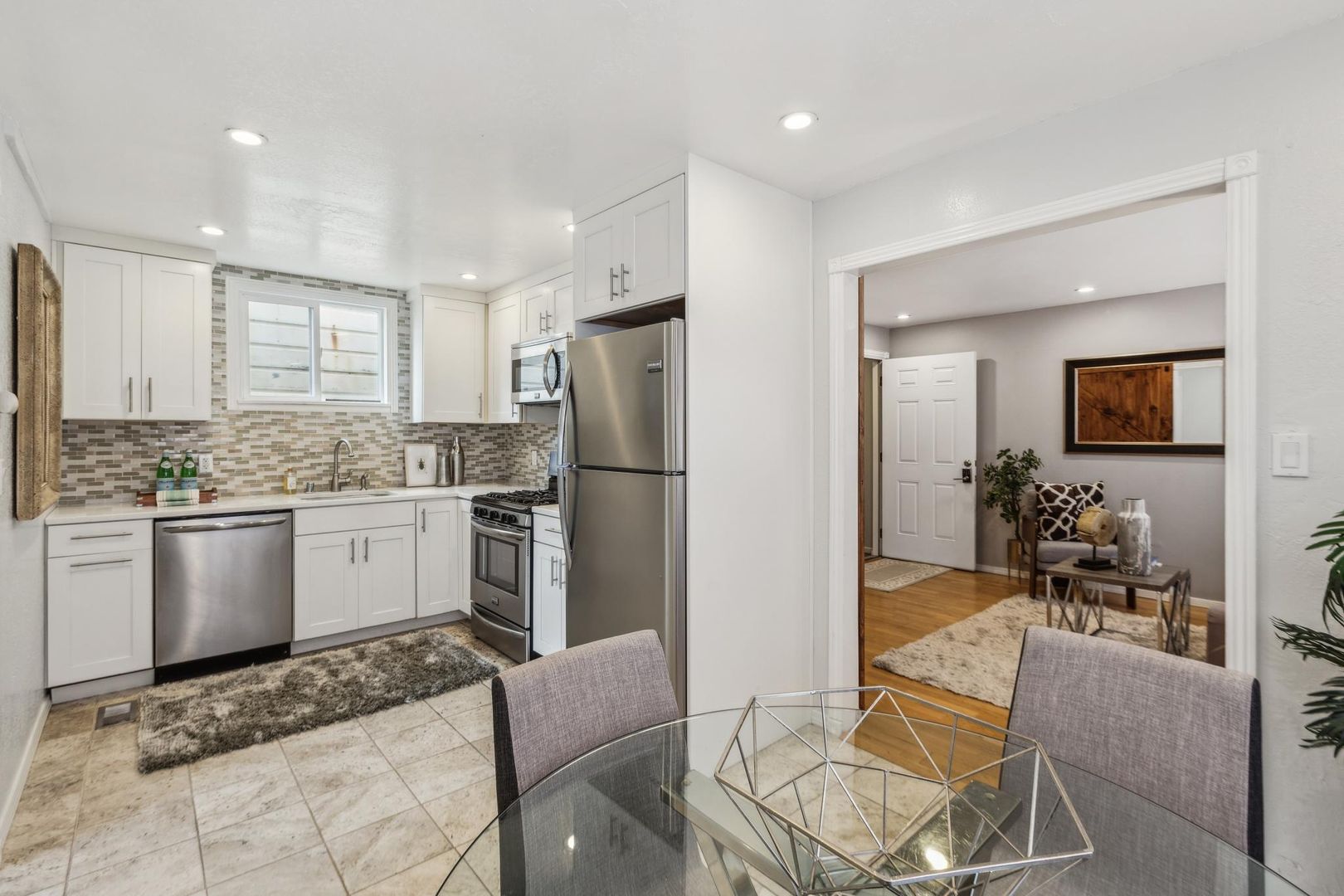 Daly City - Easy Commute Single Family Home - Versatile Modern Living