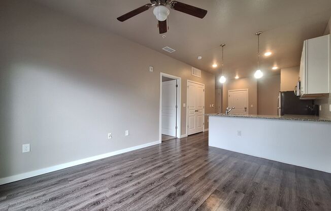 1 bed, 1 bath, 627 sqft, $1,420, Unit Unit 302