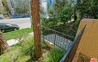 1875 S Beverly Glen Blvd