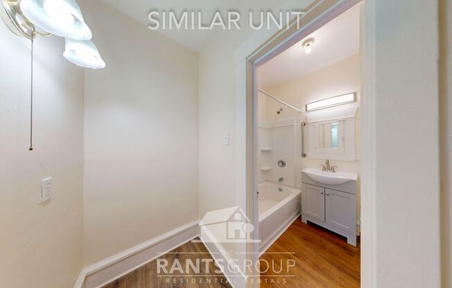 Studio, 1 bath, 412 sqft, $950, Unit 15