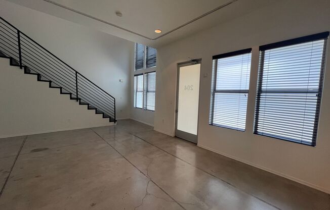 Work And Living Space Loft 1 Bedroom 1.5 Bath Attached Townhouse in The Downtown Santa Ana Artist Village