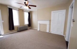 3 beds, 1 bath, $1,700