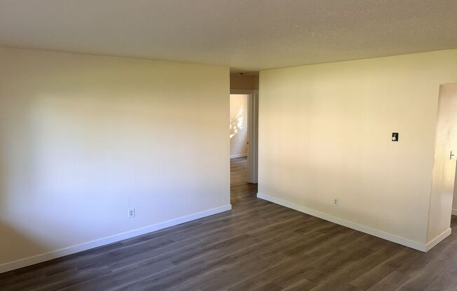 #245 VILLAGE GREEN APTS