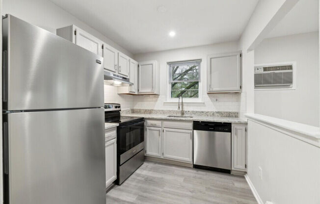 Apartments at Pine Brook
