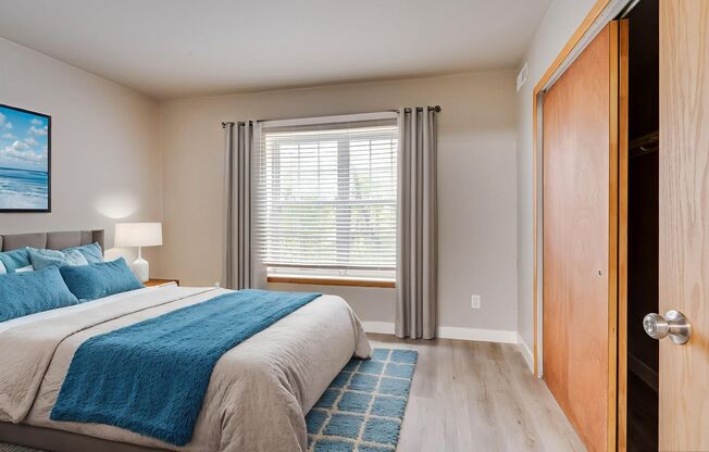3 beds, 2 baths, 1,325 sqft, $1,999, Unit 1614 - 103