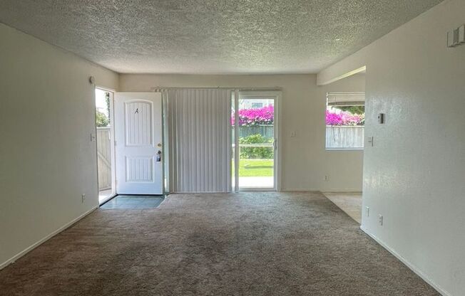 2 beds, 2 baths, $4,600, Unit A