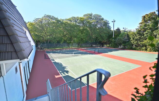 2 beds, 1 bath, 1,050 sqft, $2,400, Unit 59-2