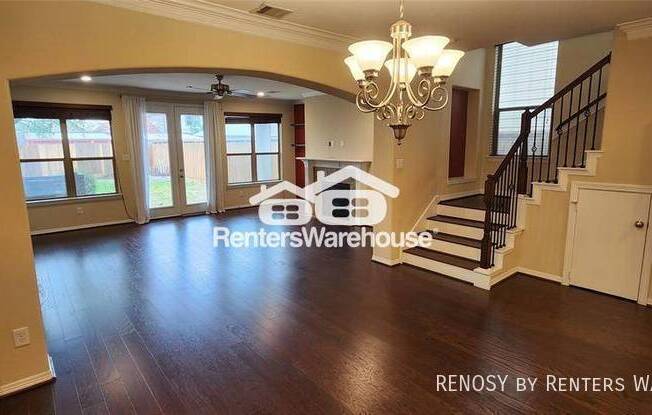 829 W 26 ST