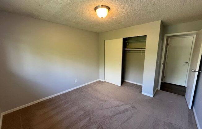Interlakken Apartments - Bothell - Renovated Units