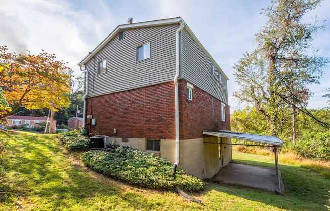 AVAILABLE NOW – Move In Today! NEWLY RENOVATED 3-Bedroom Home in Penn Hills!