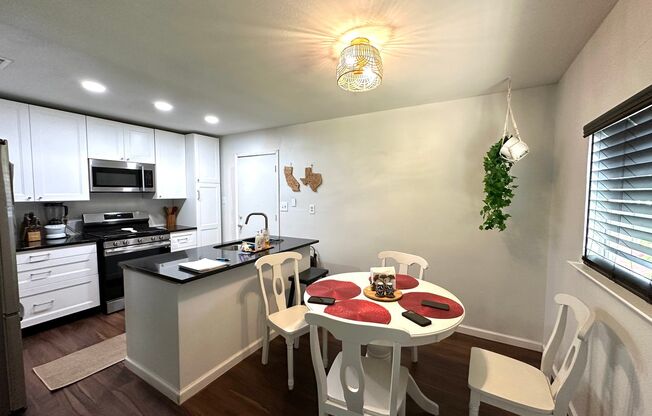 Single story 2 Bedroom 1 Bath Duplex Home for rent in a quiet neighborhood in Georgetown, Texas