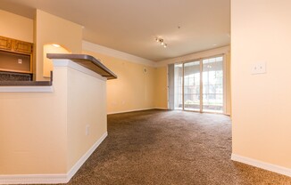 2 beds, 1 bath, $1,599, Unit Unit 106