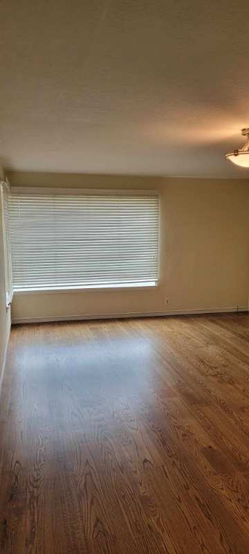 525 ALCATRAZ AVE