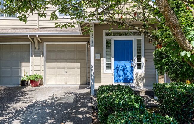 10911-15 NE Weidler St.