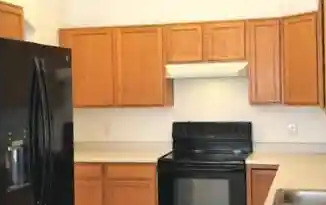 19005 N 11 DR