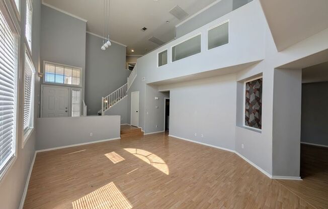 Large 5 Bed Summerlin Home