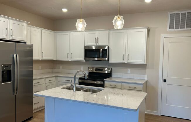 Elkhorn Landing Rentals (20605 Elkhorn Dr.)