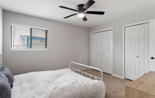 2 beds, 1.5 baths, 850 sqft, $1,149, Unit G240