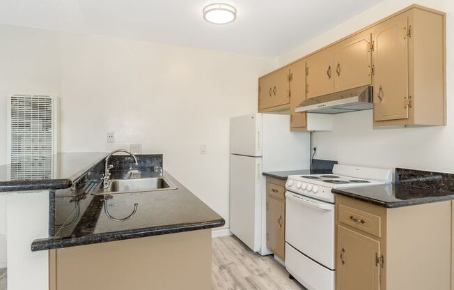 1 bed, 1 bath, $2,000, Unit 2167 Otis Drive #102