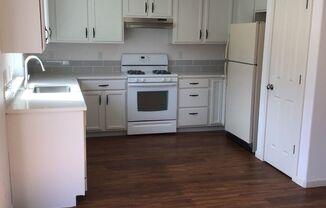 3 beds, 2 baths, $2,200