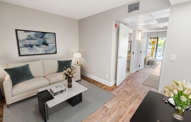 1 bed, 1 bath, 352 sqft, $1,895, Unit 17059 - 177