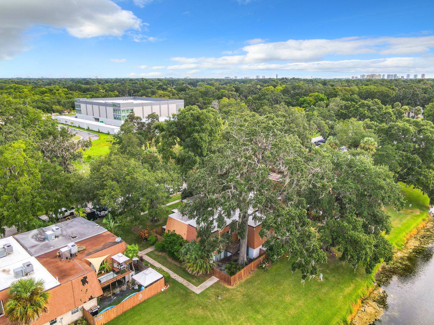 Coastal Charm Meets Modern Living: Your Dream Townhome in Port Orange Awaits!