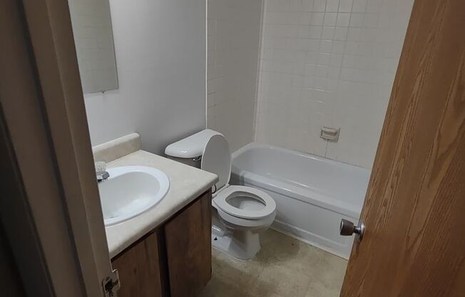 1 bed, 1 bath, 650 sqft, $829, Unit 3002G