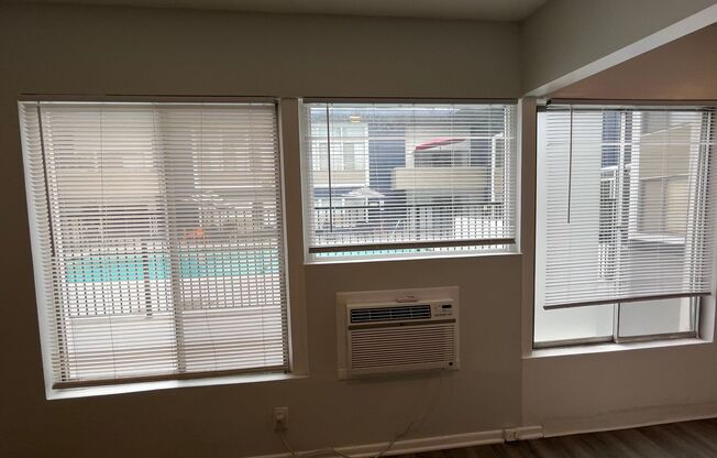 Studio, 1 bath, 615 sqft, $1,745, Unit 130