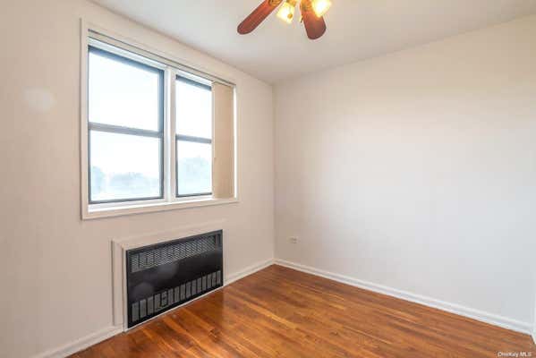 2 beds, 1 bath, 900 sqft, $2,400, Unit 6C