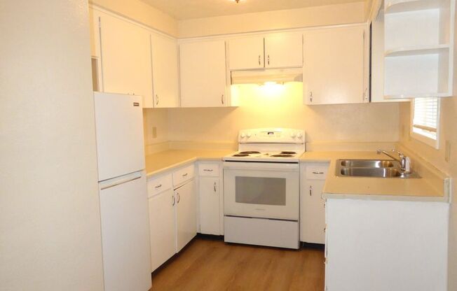 The Court at Hawthorne