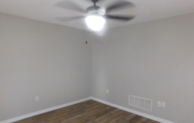 3 beds, 2 baths, $1,900