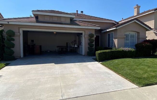 Beautiful Remodeled 2 Bed / 2 Bath Home in Gated Community